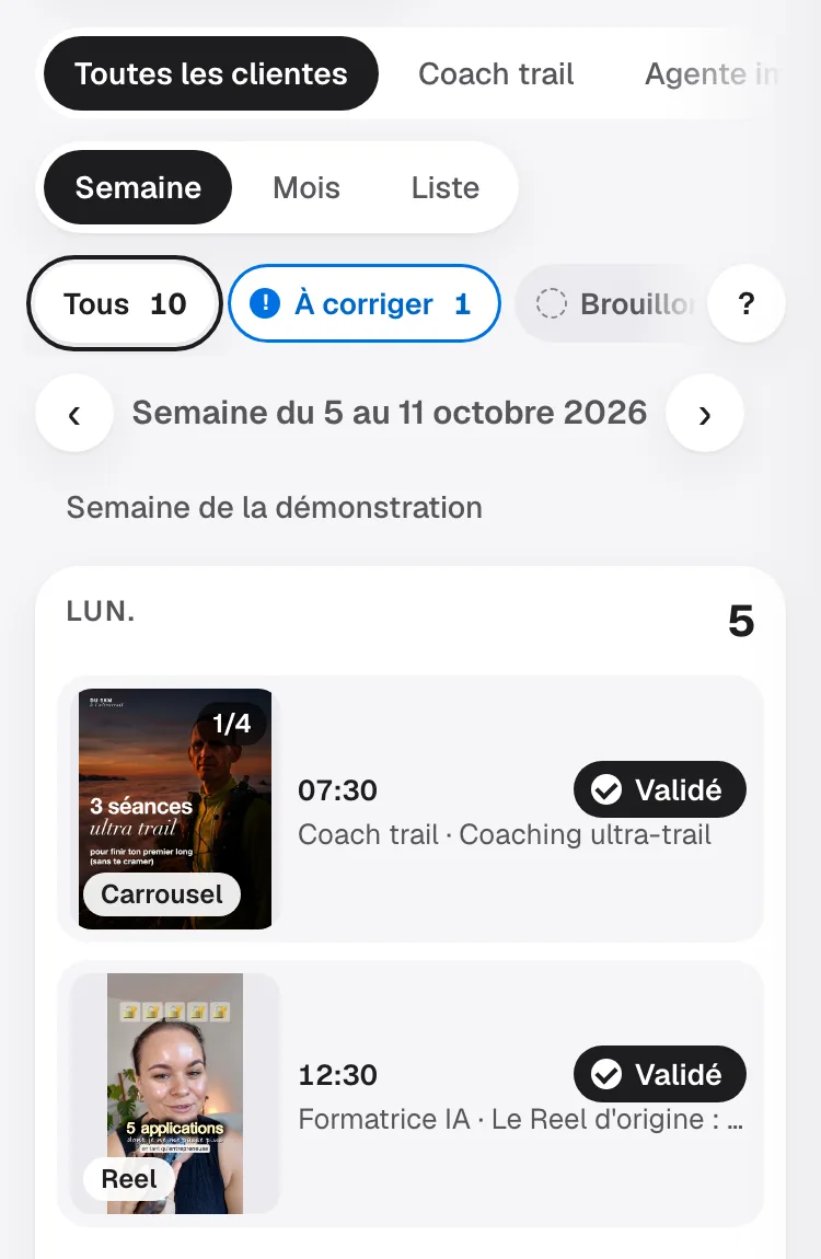 Le Calendrier sur un téléphone : la semaine se lit jour par jour, en colonne
